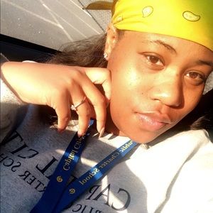 Meet your Posher, Keonie